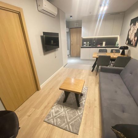 Wiktoryn 6 Piekne Nowe Apartamenty Z Duzymi Balkonami Varsóvia Exterior foto