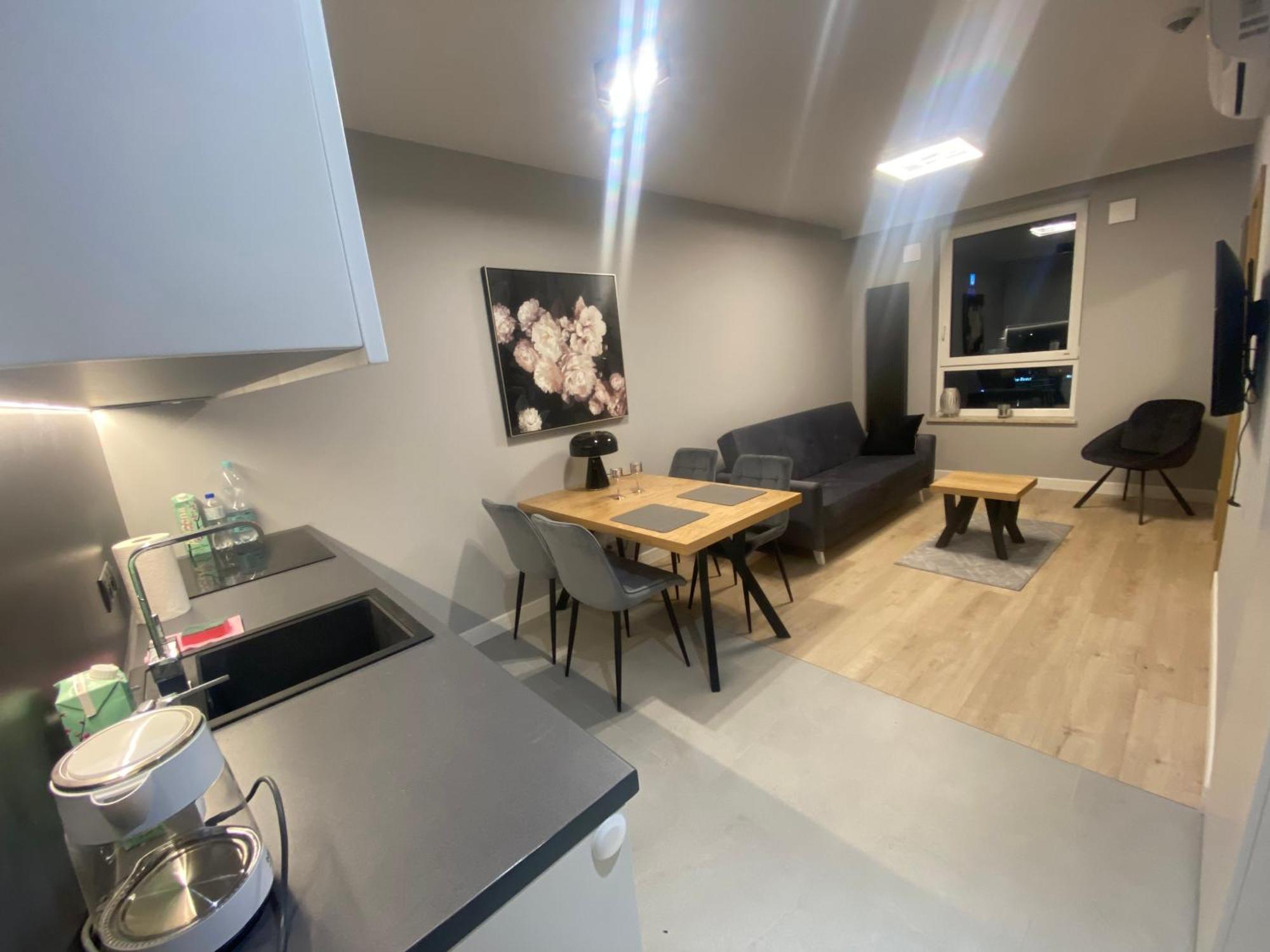 Wiktoryn 6 Piekne Nowe Apartamenty Z Duzymi Balkonami Varsóvia Exterior foto